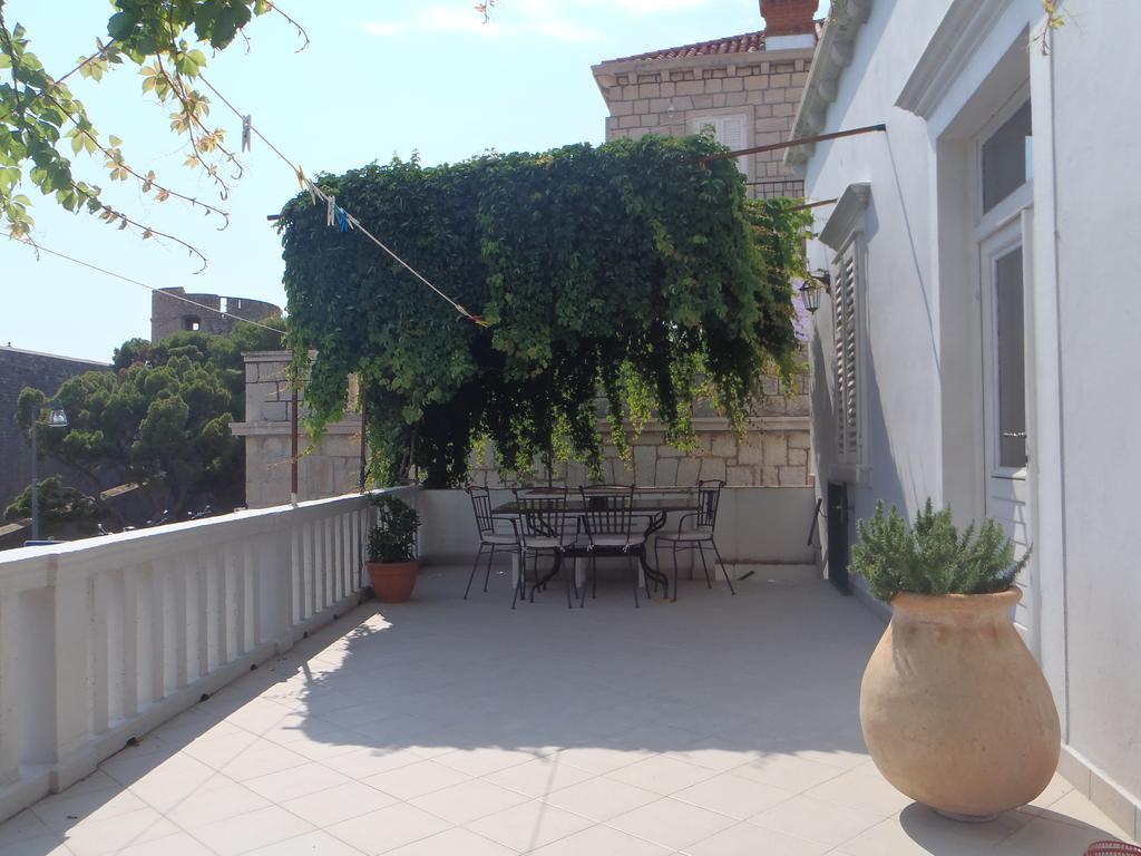 Old Town Vintage Apartment *