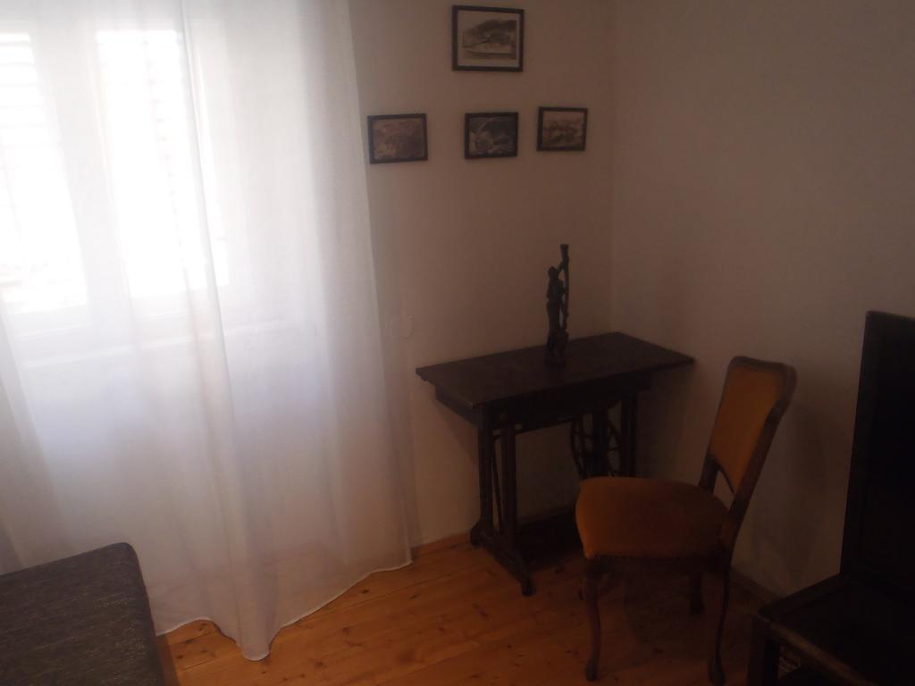 Old Town Vintage Apartment *